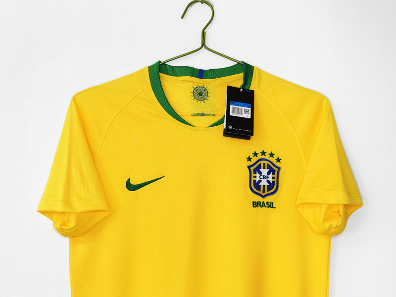 2018 home Brazil retro Fan version
