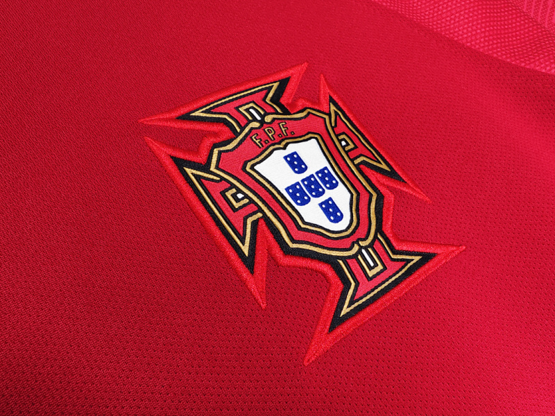 2018 home Portugal retro Fan version