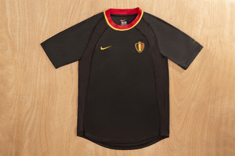 2000 away Belgium retro Fan version