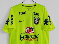 2020 train Brazil retro Fan version