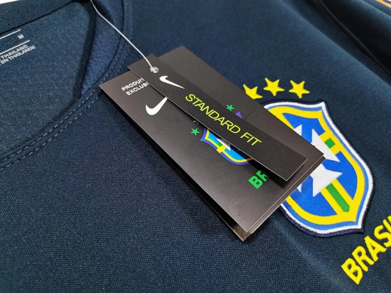 2020 train Brazil retro Fan version