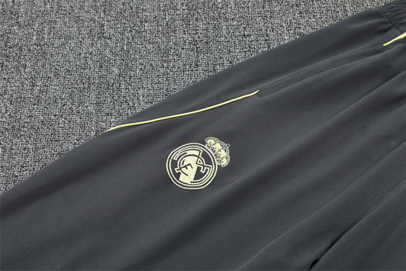 25-26 Real Madrid Half zip training suit set
