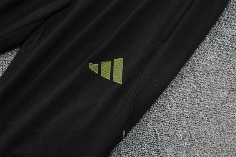 25-26 Real Madrid Half zip training suit set