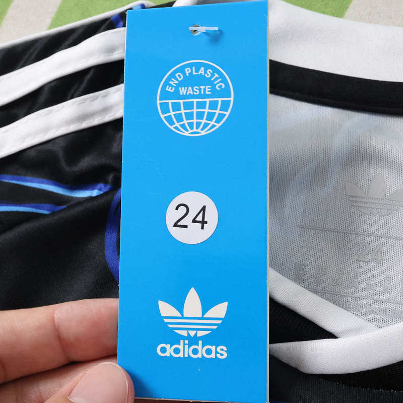 2026 FIFA World Cup Argentina away Kids kit + free socks