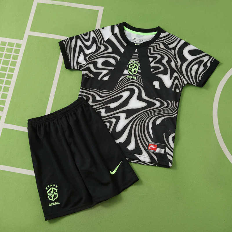 2026 FIFA World Cup Brazil goalkeeper Kids kit + free socks