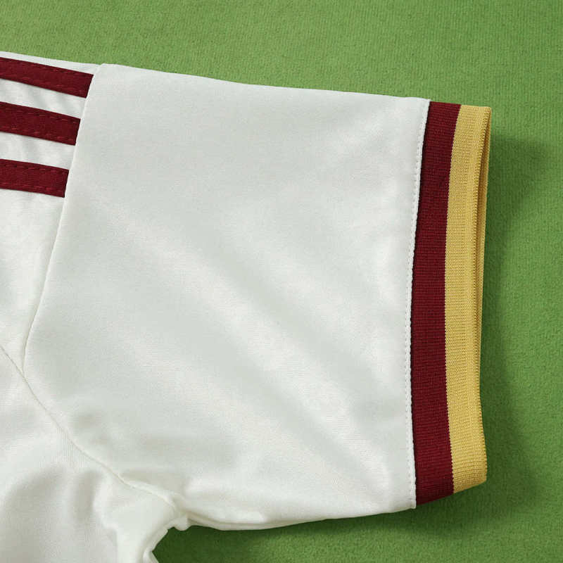 2026 FIFA World Cup Spain away Kids kit + free socks
