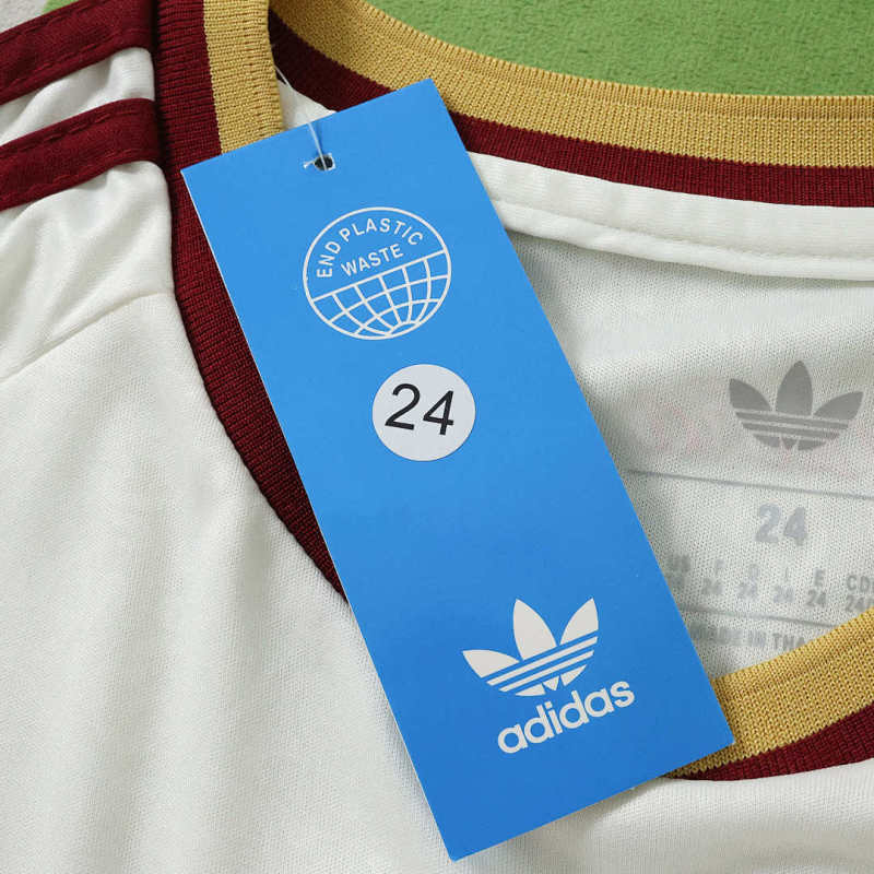 2026 FIFA World Cup Spain away Kids kit + free socks