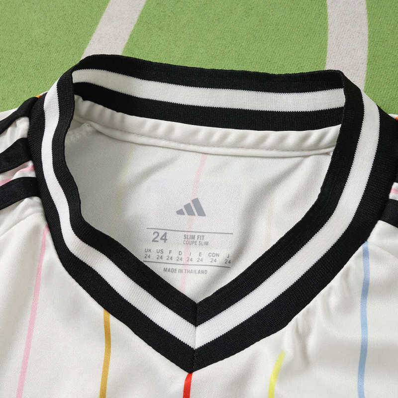 2026 FIFA World Cup Japan away Kids kit + free socks