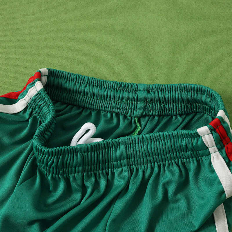 2026 FIFA World Cup Wales away Kids kit + free socks