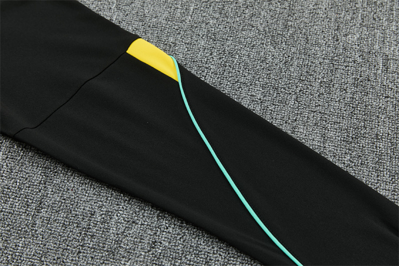 26-27 Brazil Half zip training suit set