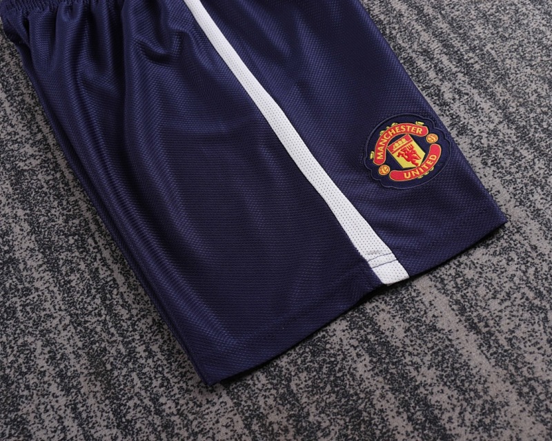 08-09 Manchester United away Kids kit