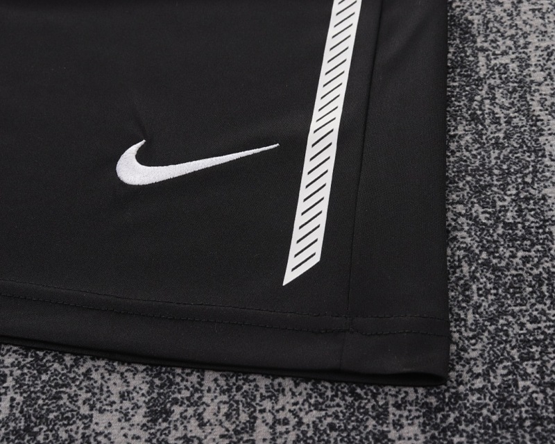 11-12 Manchester United away Kids kit