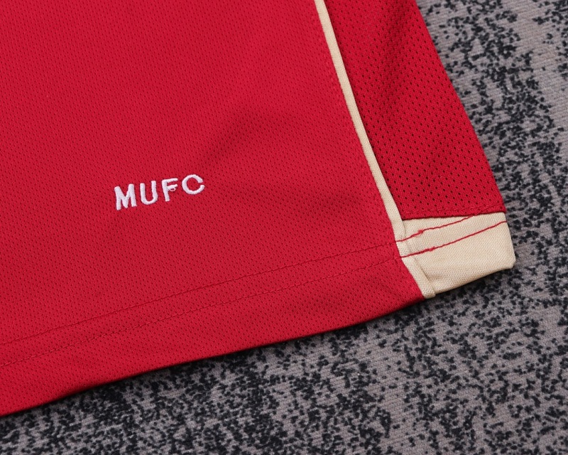 06-07 Manchester United home Kids kit