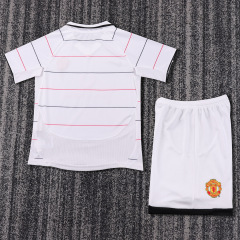 03-05 Manchester United third Kids kit