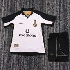100th Manchester United Kids kit