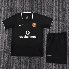 03-04 Manchester United away Kids kit