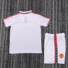 98-99 Manchester United Kids kit