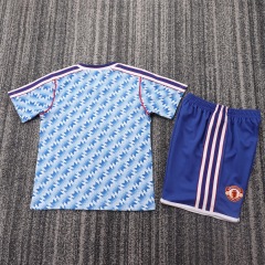90-92 Manchester United away Kids kit