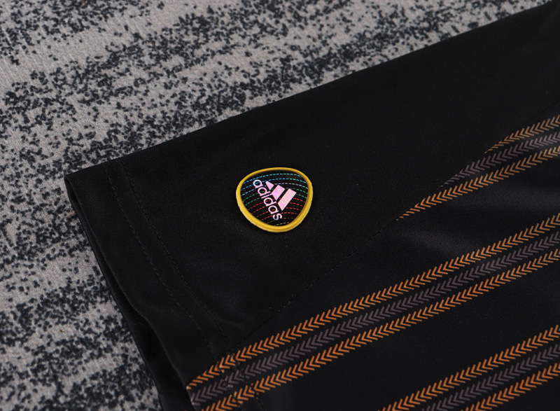 10-11 Chelsea away Kids kit