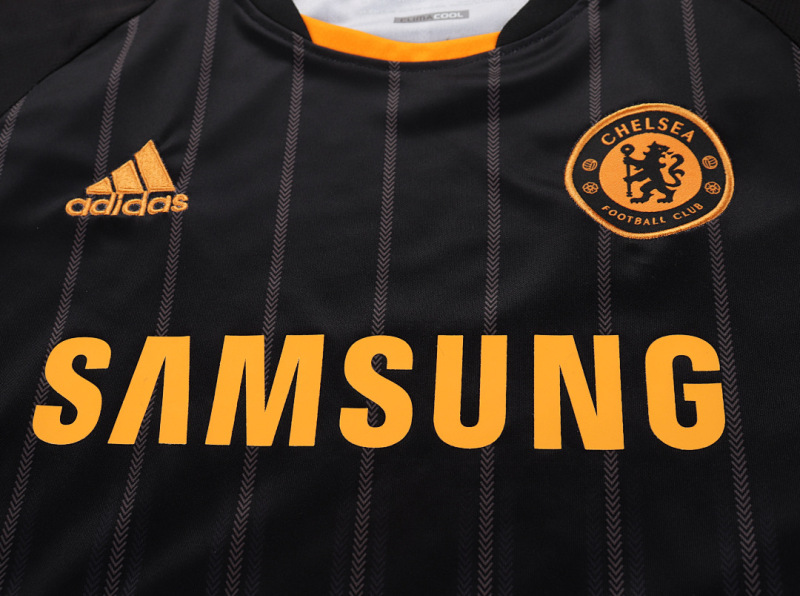 10-11 Chelsea away Kids kit