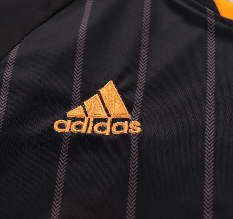 10-11 Chelsea away Kids kit