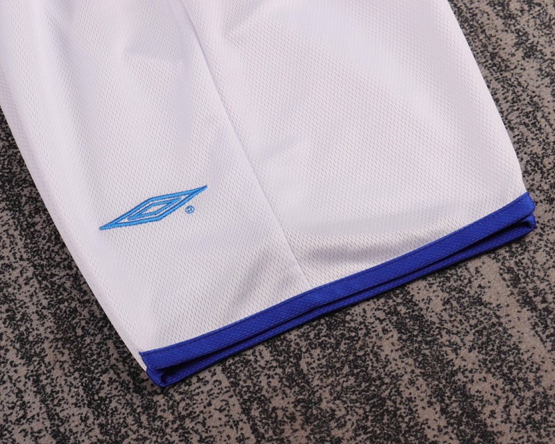 03-05 Chelsea away Kids kit