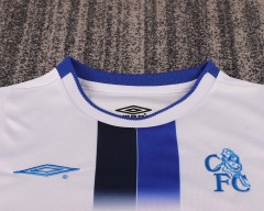03-05 Chelsea away Kids kit