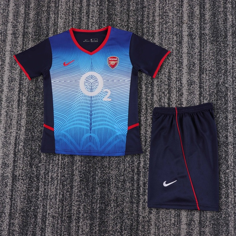 02-04 Arsenal away Kids Retro kit