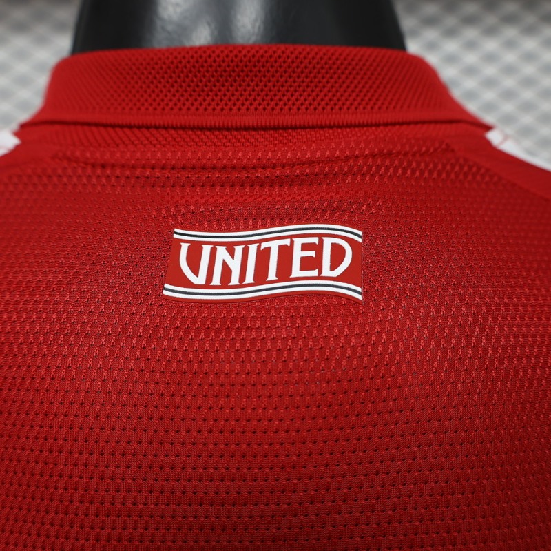 2026-2027 Manchester United home Soccer Jersey Player Version