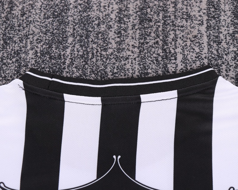 97-99 Newcastle United home Kids Retro kit
