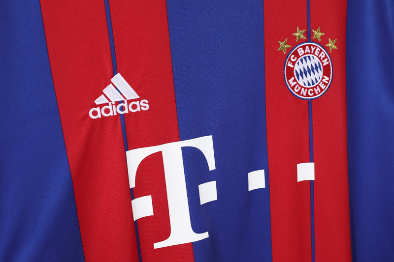 14-15 Bayern München home retro Fan version