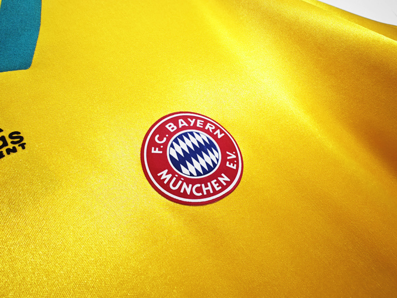 93-95 Bayern München away retro Fan version