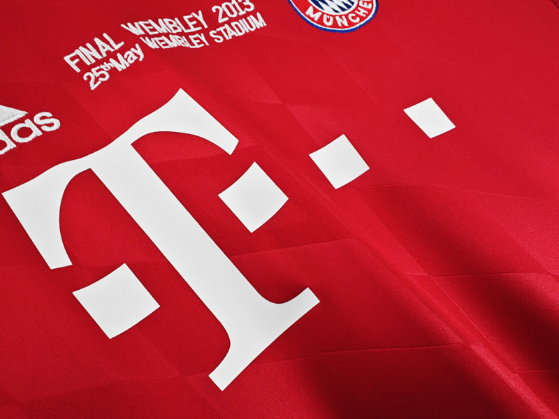 13-14 Bayern München home retro Fan version