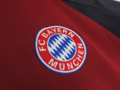 01-02 Bayern München home retro Fan version