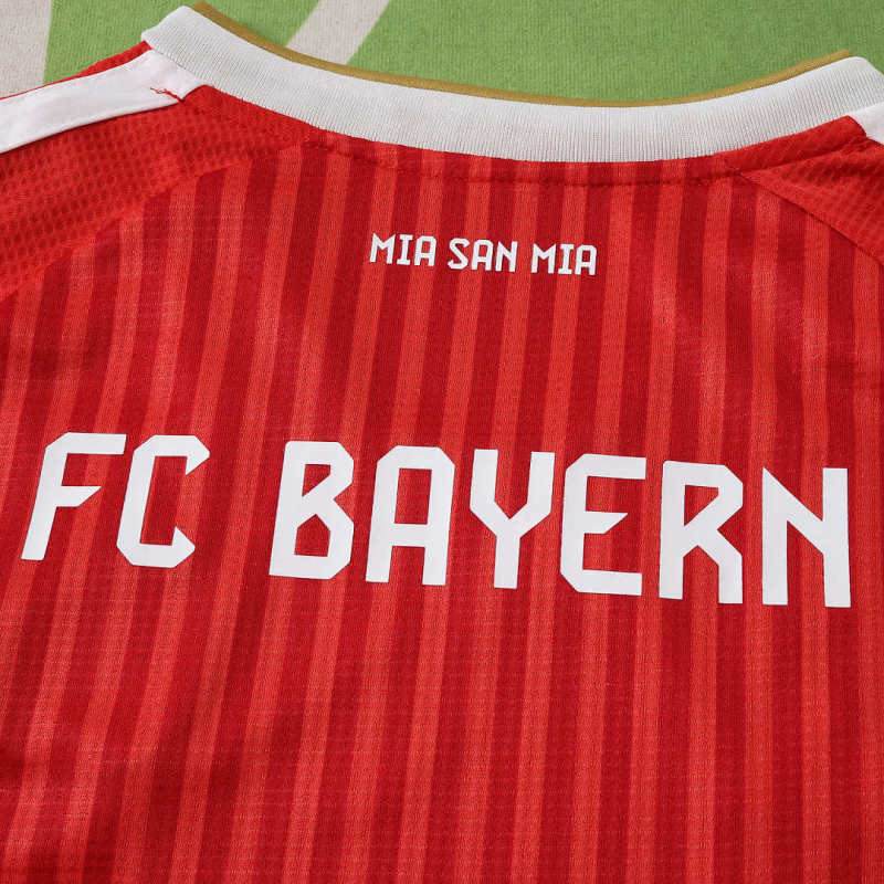 2627 season Fußball-Club Bayern München home Kids kit + free socks