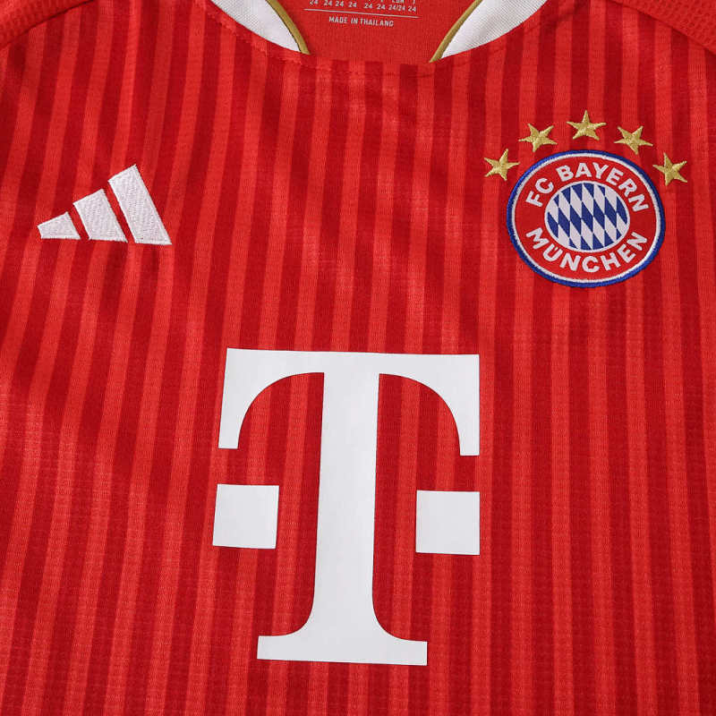 2627 season Fußball-Club Bayern München home Kids kit + free socks