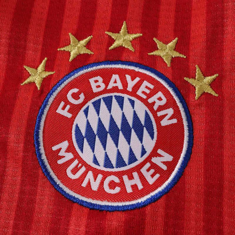 2627 season Fußball-Club Bayern München home Kids kit + free socks