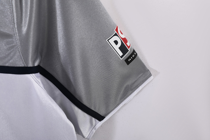 0001 season Paris Saint-Germain F.C. away retro Fan version