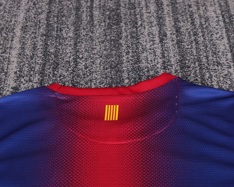 12-13 Barcelona home Kids Retro kit