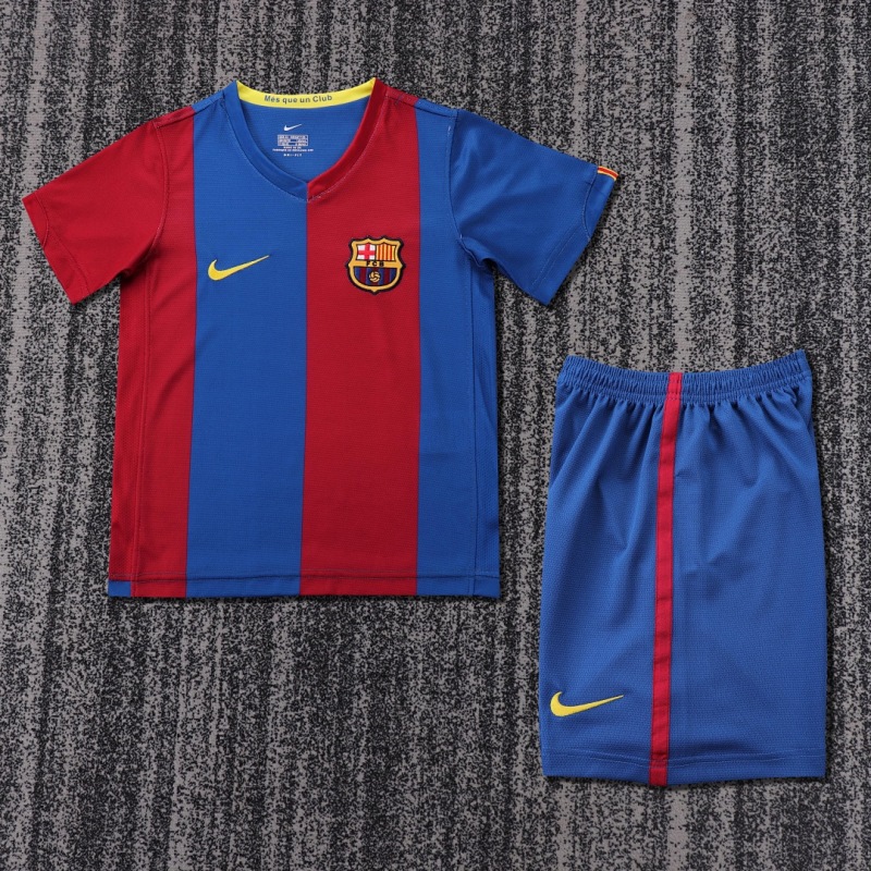 0607 Barcelona home Kids Retro kit
