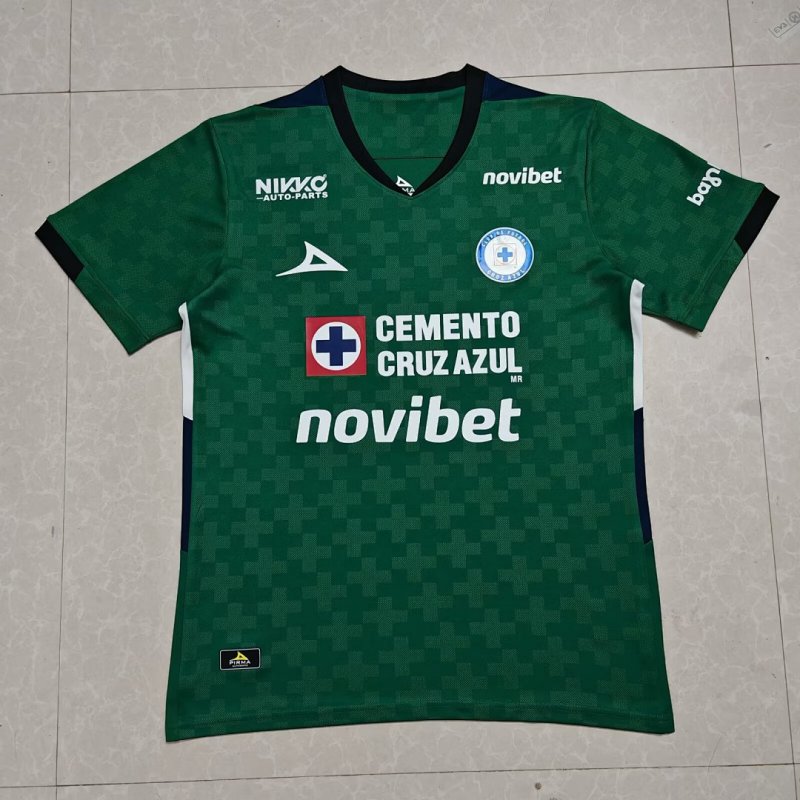 2526 Cruz Azul Goalkeeper Fan version