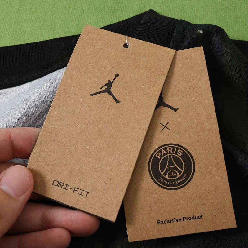 2526 season Paris Saint-Germain F.C. sixth Fan version