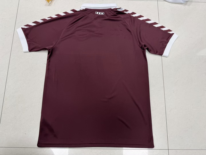 2627 season Hearts home Fan version