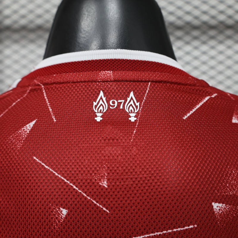 2627 season Liverpool F.C. home Long sleeves Player version
