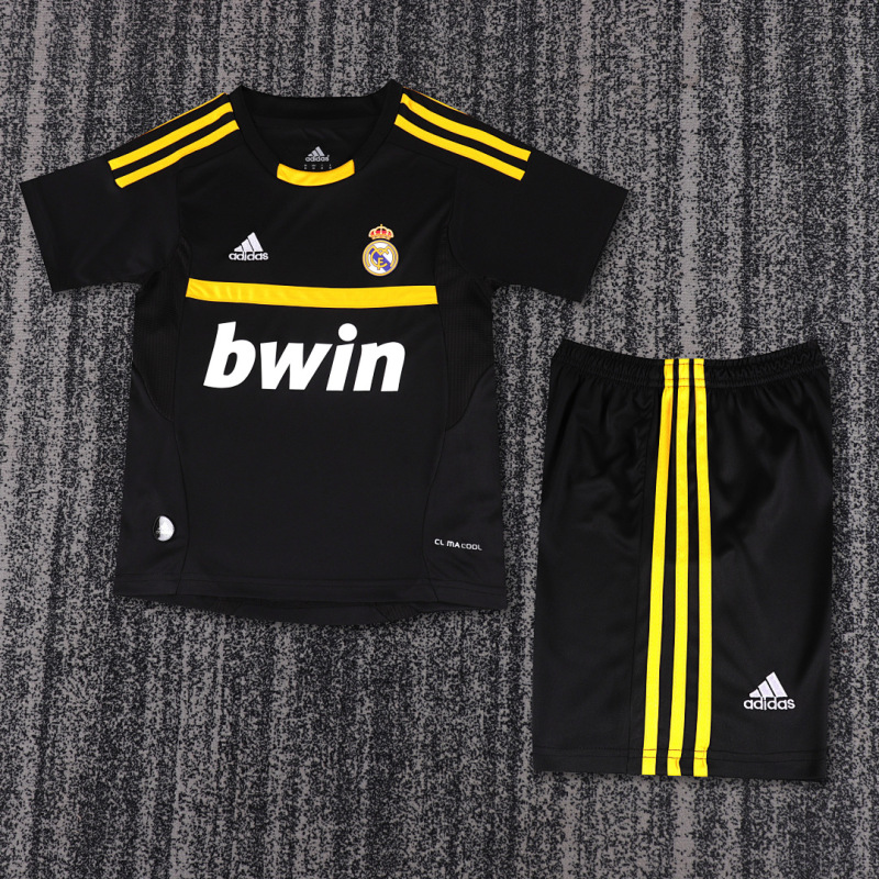1112 Real Madrid Goalkeeper Kids Retro kit