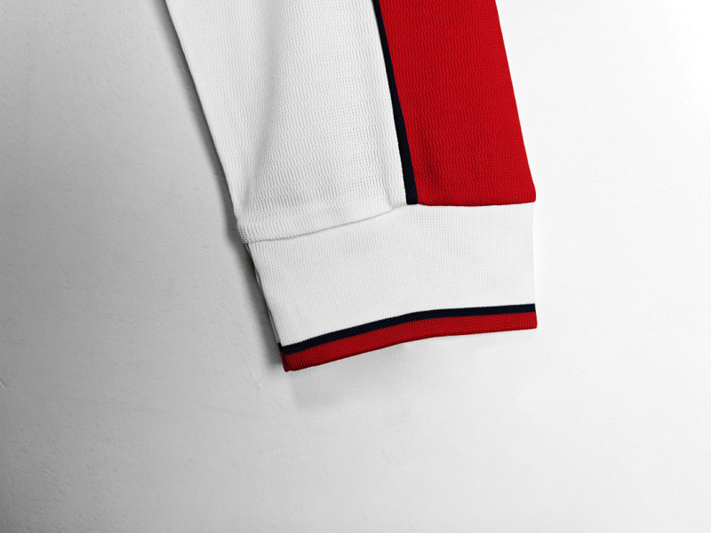 9899 Liverpool away Long sleeved retro Fan version