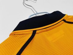 0001 Liverpool away retro Fan version