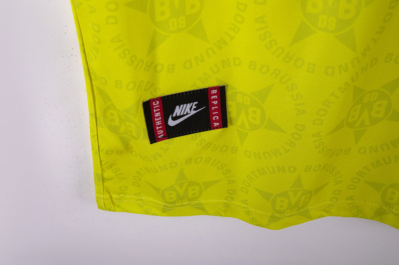 9495 Borussia Dortmund retro Fan version