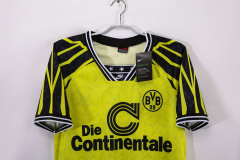 9495 Borussia Dortmund retro Fan version