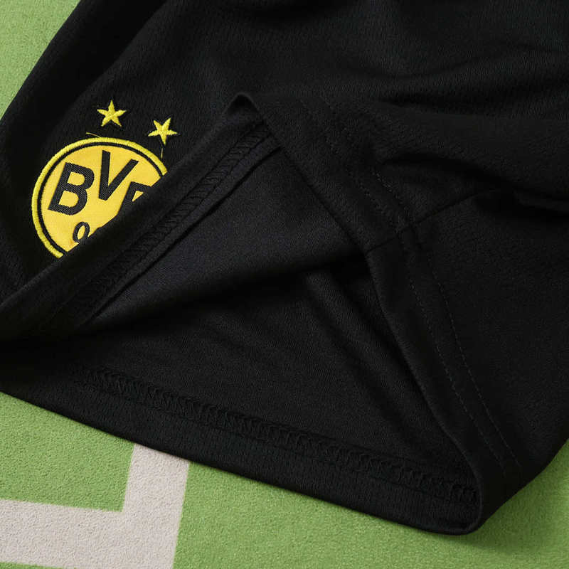 2627 season Borussia Dortmund home Kids kit+free socks